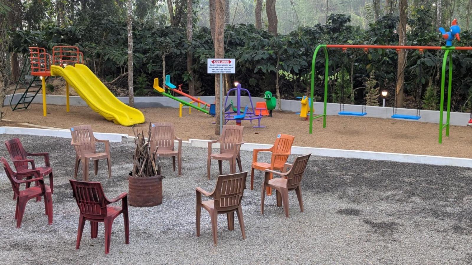 Coorg Orange Blossom Resort And Spa Suntikoppa ภายนอก รูปภาพ